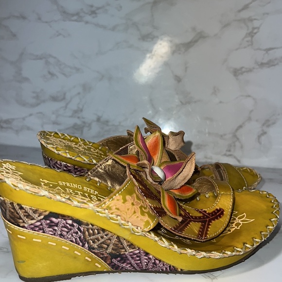 Splendid Lime Green Floral Wedges, Shada. Compliments Galore! Comfy & Fun sz 8.5 - Picture 7 of 11